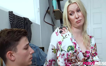 Indulge in the Luscious Sydney Paige's MILF Hole Stretching Session as She Gets Taken Hard by Her Stepson!