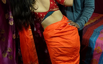 Sultry Indian Bhabhi Can't Resist Devar's Rough Anal Sex After Ice Massage
