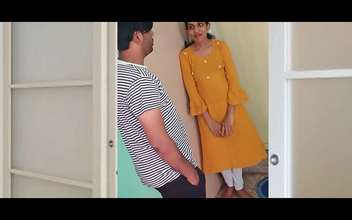 Watch Luscious Indian School Girls Enjoy Hidden Sex with Their Lovers!