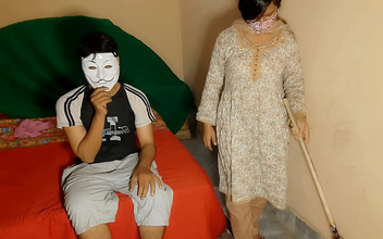 WATCH: Luscious Indian MILF Enchantress Gets Fucked by House Owner in HOT Anal Sex Viral Video