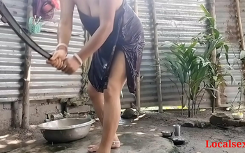 Outdoor Fucking with Localsex31 ~ Hot Village Wife Gets Filthy!