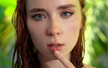 Experience the Allure of a Redhead Nude Beauty Deepthroating and Fucking by the Pool!