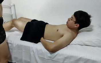 Japanese Masseuse Inserts Milk to Finish Her First Job - Must Watch!