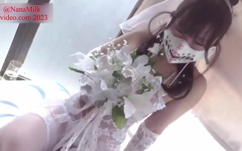 Intense Wind-Blown Wedding Dresses ~ A Stunning Sight to Behold (P-1)