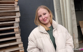 JAPANESE PAWG BABE SURRENDERS TO INTENSE SQUIRTING SEX!