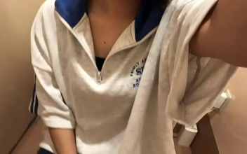 Japanese woman blows her load on super toilet after desperate onanism attempt before entrance exam