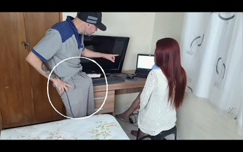 Housewife Invites Tech to Fix Her Computer - Sultry Temptation ensues!