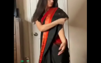 Watch Nidhii69 Sizzle in Her Sexy Nude Dance Performance