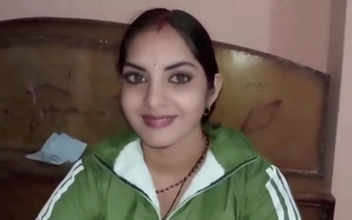 Sensual Indian Enchantress Gives an Unforgettable Performance in Standing Position