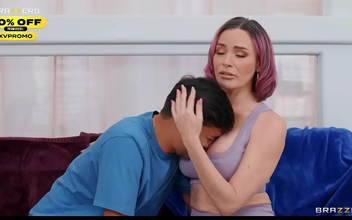 Revealed: Dana DeArmond's Secret to Becoming a Luscious MILF with a Enchanting Ass That Drives Men Wild!