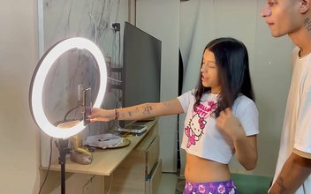 Help My Little Sister with Her Social Media and Ended Up Pounding Her Tight Ass