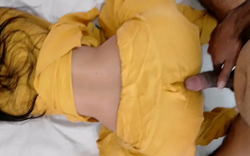 Wow, You'll Love This Luscious MILF's Enormous Ass in Full HD!