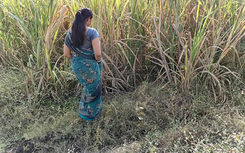 Meet Luscious Desi Beauty Komal,