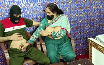 Indulge in the Alluring Indian Teacher's Luscious Big Breasts as She Seduces Her Students!